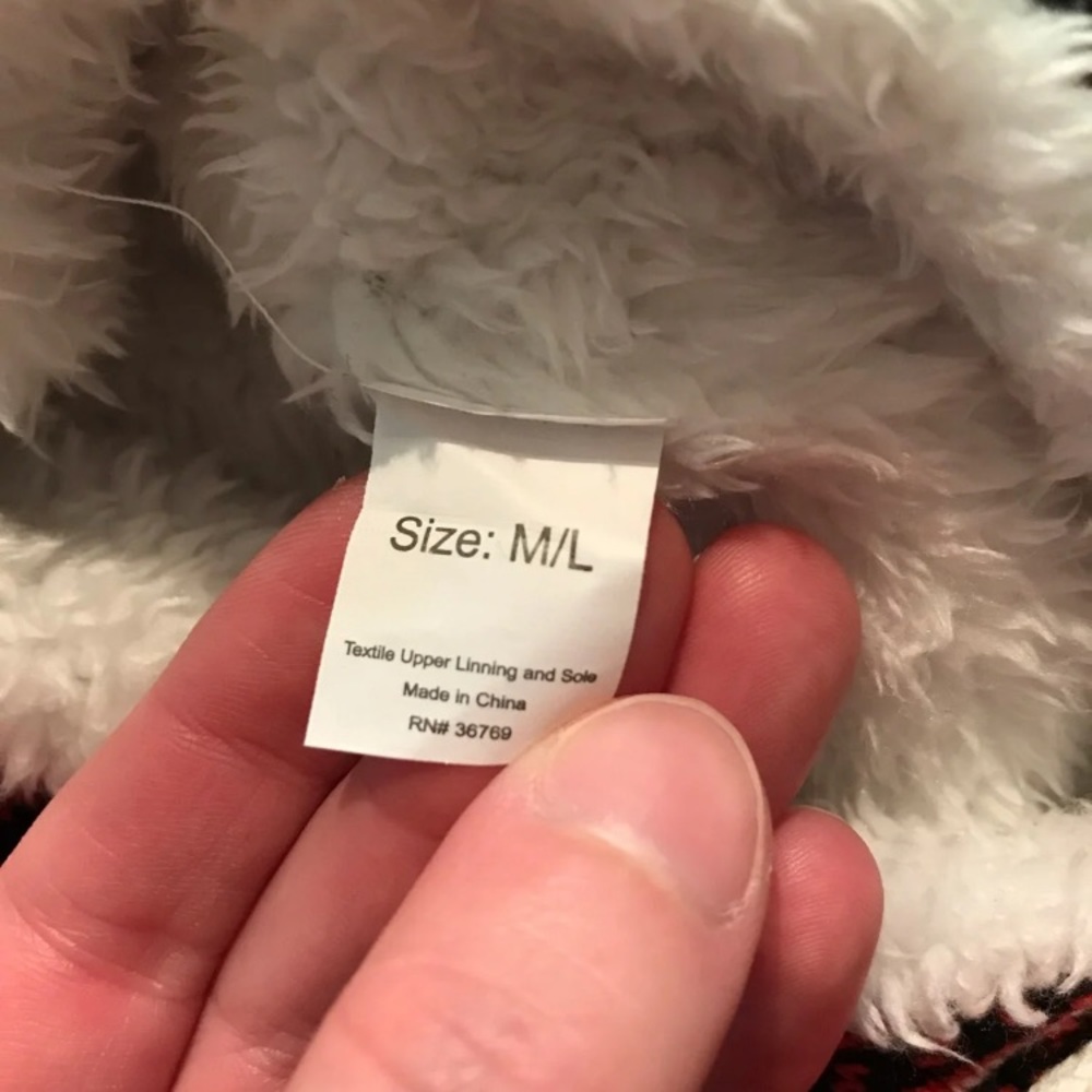 Slippers - Picture 4 of 4